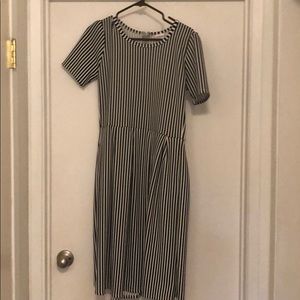 Lularoe Amelia with pockets